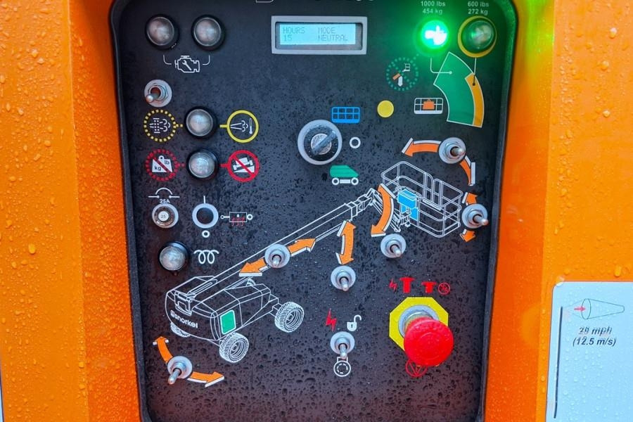 Snorkel 660SJ Valid Inspection, *Guarantee! CE, Diesel, 4x - Teleskopik platform: fotoğraf 5 Snorkel 660SJ Valid Inspection, *Guarantee! CE, Diesel, 4x - Teleskopik platform: fotoğraf 5