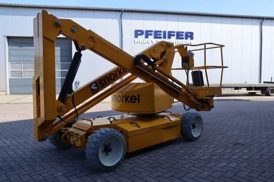 Snorkel A38E Electric, 13.5m Working Height, 6.1m Reach, 2 - Eklemli platform: fotoğraf 2 Snorkel A38E Electric, 13.5m Working Height, 6.1m Reach, 2 - Eklemli platform: fotoğraf 2