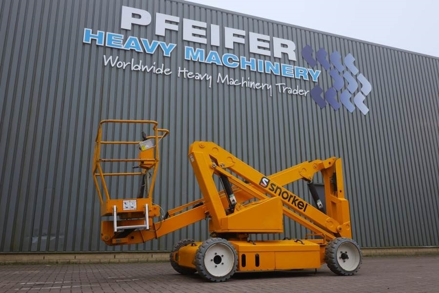 Snorkel A38E Electric, 13.5m Working Height, 6.1m Reach, 2 - Eklemli platform: fotoğraf 1 Snorkel A38E Electric, 13.5m Working Height, 6.1m Reach, 2 - Eklemli platform: fotoğraf 1