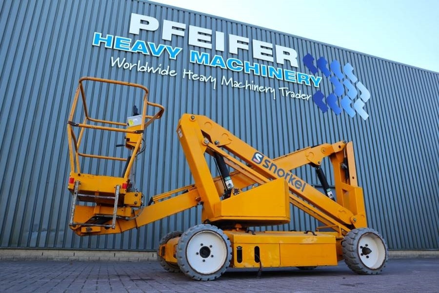 Snorkel A38E Electric, 13.5m Working Height, 6.1m Reach, 2 - Eklemli platform: fotoğraf 1 Snorkel A38E Electric, 13.5m Working Height, 6.1m Reach, 2 - Eklemli platform: fotoğraf 1