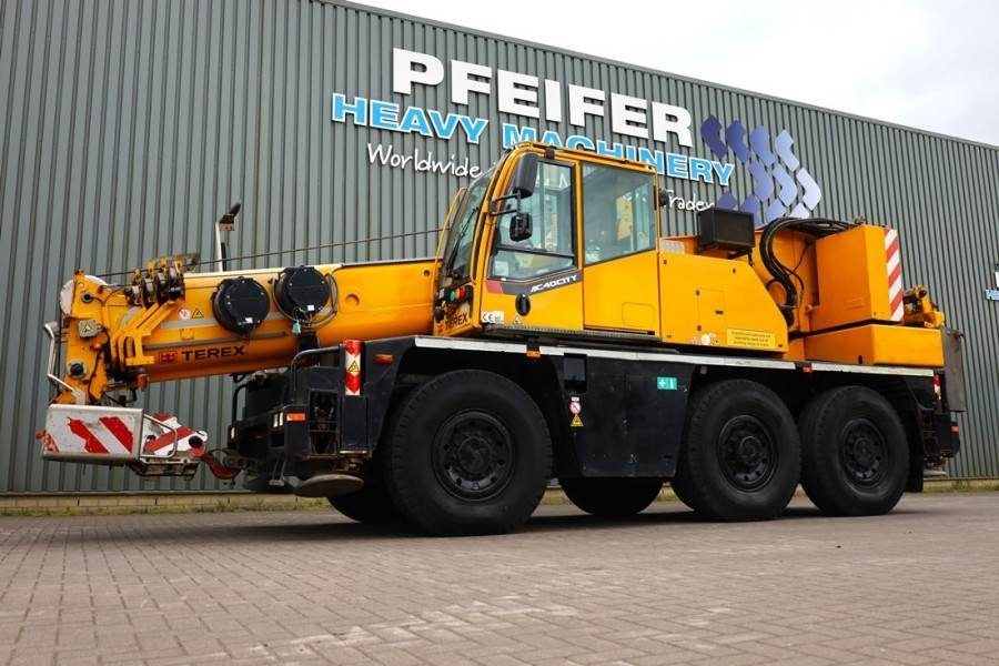 Terex Demag AC40 City Diesel, 6x6 Drive And 6-Wheel Stee - All-terrain vinç: fotoğraf 1 Terex Demag AC40 City Diesel, 6x6 Drive And 6-Wheel Stee - All-terrain vinç: fotoğraf 1