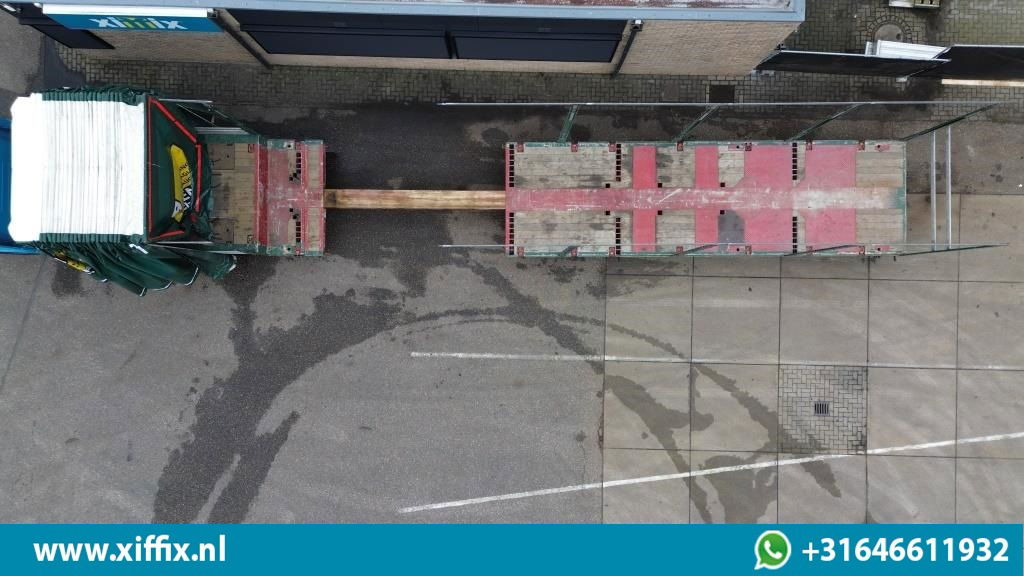 Meusburger 4-ass. Uitschuifbare semi dieplader met huifopbouw / 2x Naloop gestuu - Alçak çerçeveli platform dorse: fotoğraf 5 Meusburger 4-ass. Uitschuifbare semi dieplader met huifopbouw / 2x Naloop gestuu - Alçak çerçeveli platform dorse: fotoğraf 5