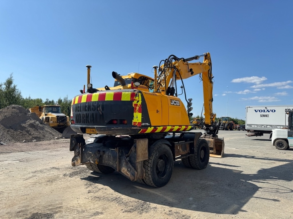 JCB 175 - Tekerlekli ekskavatör: fotoğraf 2 JCB 175 - Tekerlekli ekskavatör: fotoğraf 2