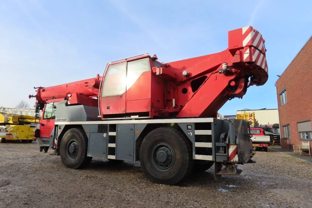 Liebherr LTM 1040-2.1 - All-terrain vinç: fotoğraf 4 Liebherr LTM 1040-2.1 - All-terrain vinç: fotoğraf 4