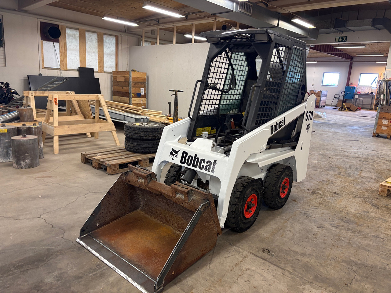Bobcat S70 - Tekerlekli yükleyici: fotoğraf 1 Bobcat S70 - Tekerlekli yükleyici: fotoğraf 1