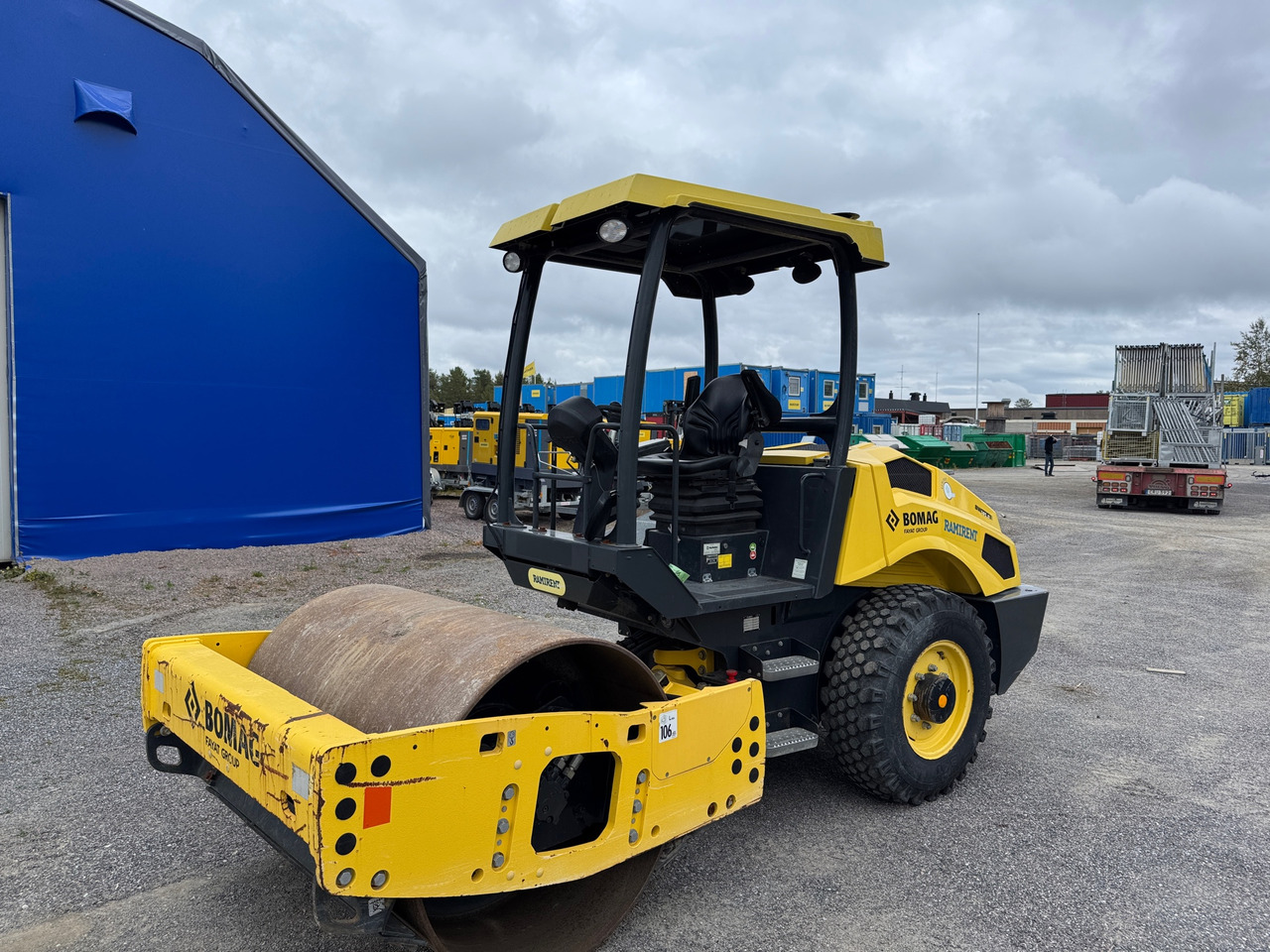 Bomag BW 145 D-5 - Kompaktör: fotoğraf 1 Bomag BW 145 D-5 - Kompaktör: fotoğraf 1
