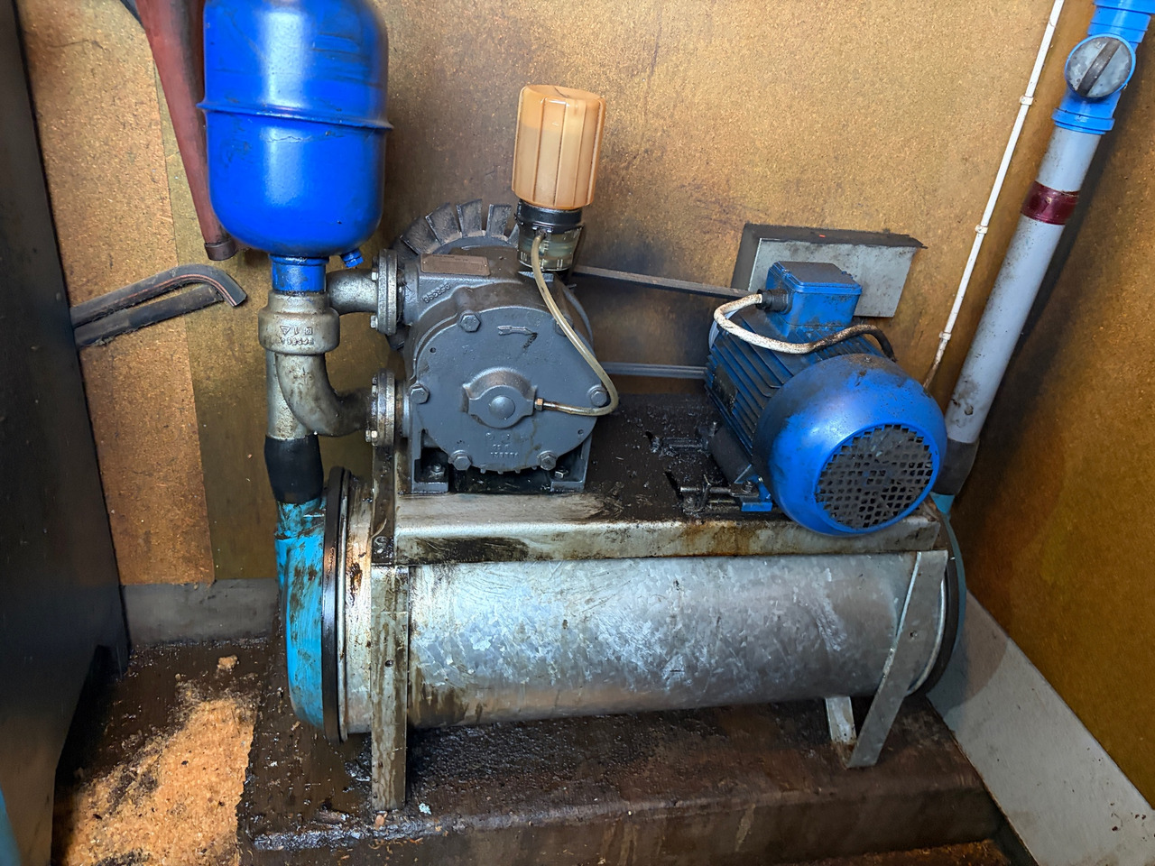 DeLaval VP76 - Hayvancılık ekipmanları: fotoğraf 1 DeLaval VP76 - Hayvancılık ekipmanları: fotoğraf 1