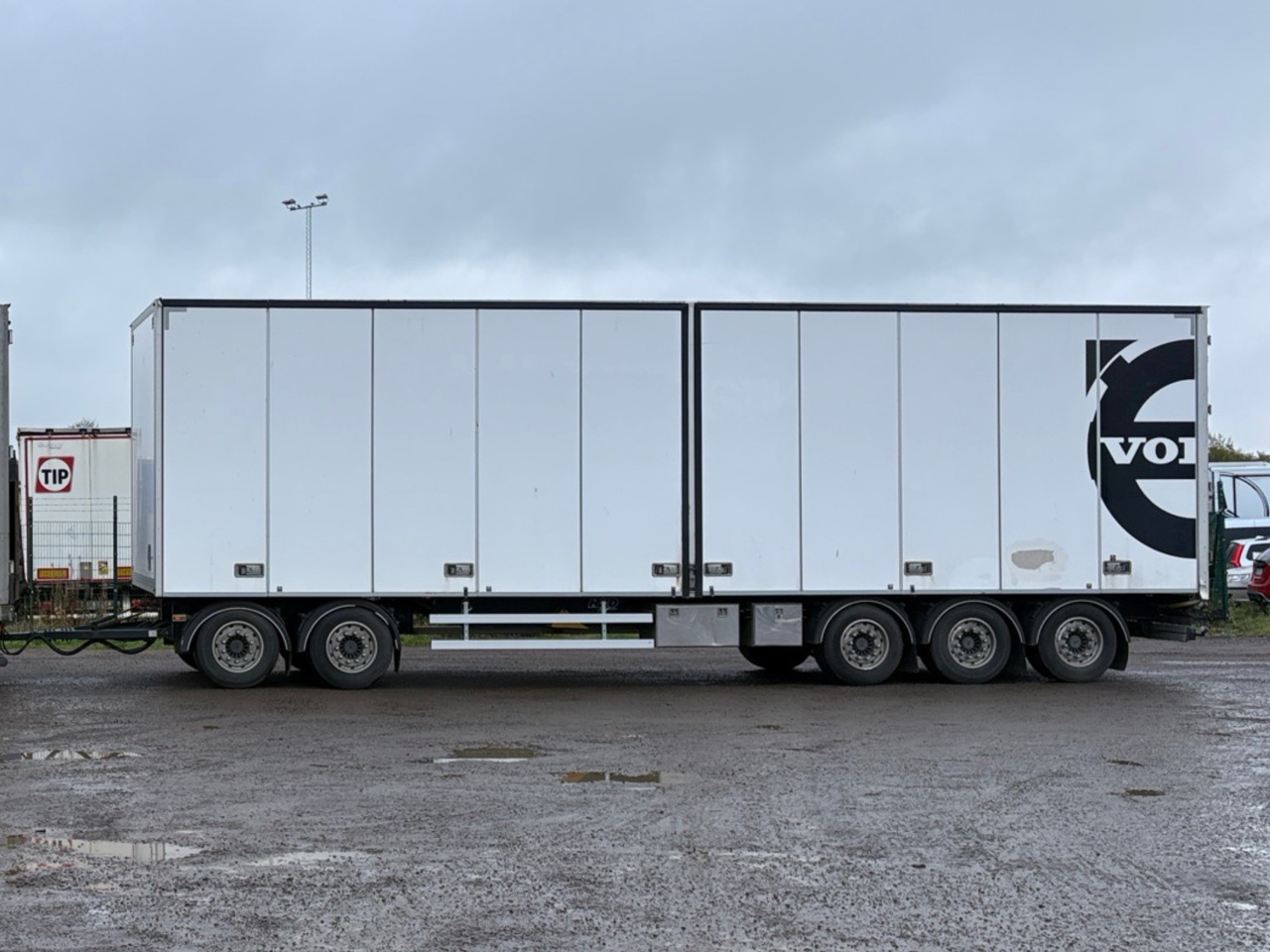 HFR A KFG 5S - Kapalı karoser römork: fotoğraf 1 HFR A KFG 5S - Kapalı karoser römork: fotoğraf 1