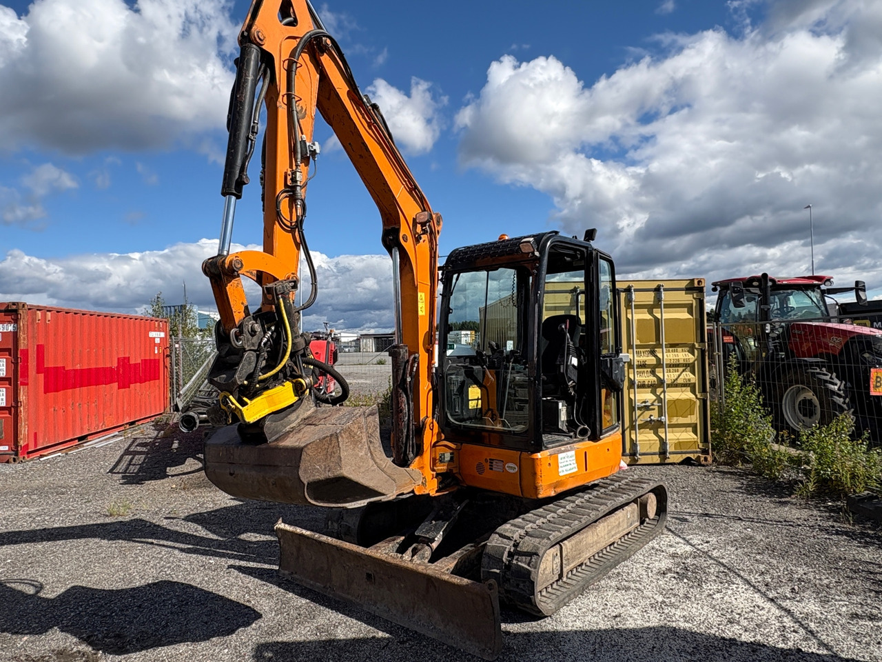 Hanix H55DR - Ekskavatör: fotoğraf 1 Hanix H55DR - Ekskavatör: fotoğraf 1