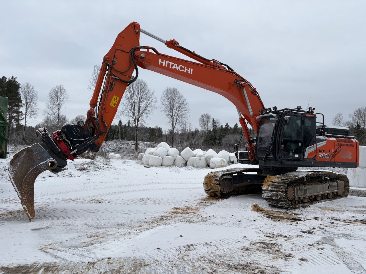 Hitachi ZX300LC-7 - Ekskavatör: fotoğraf 1 Hitachi ZX300LC-7 - Ekskavatör: fotoğraf 1