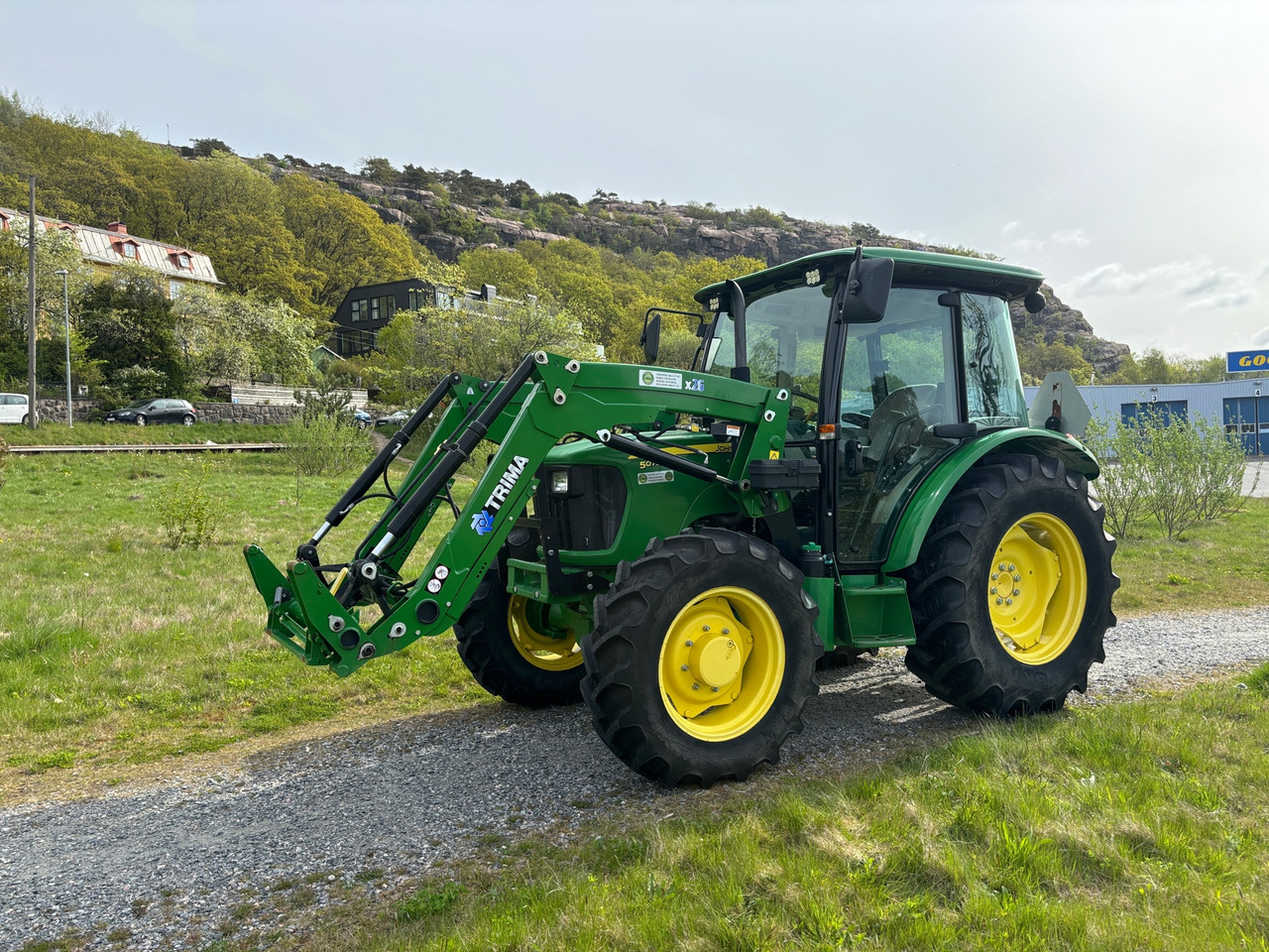 John Deere 5075E - Traktör: fotoğraf 1 John Deere 5075E - Traktör: fotoğraf 1