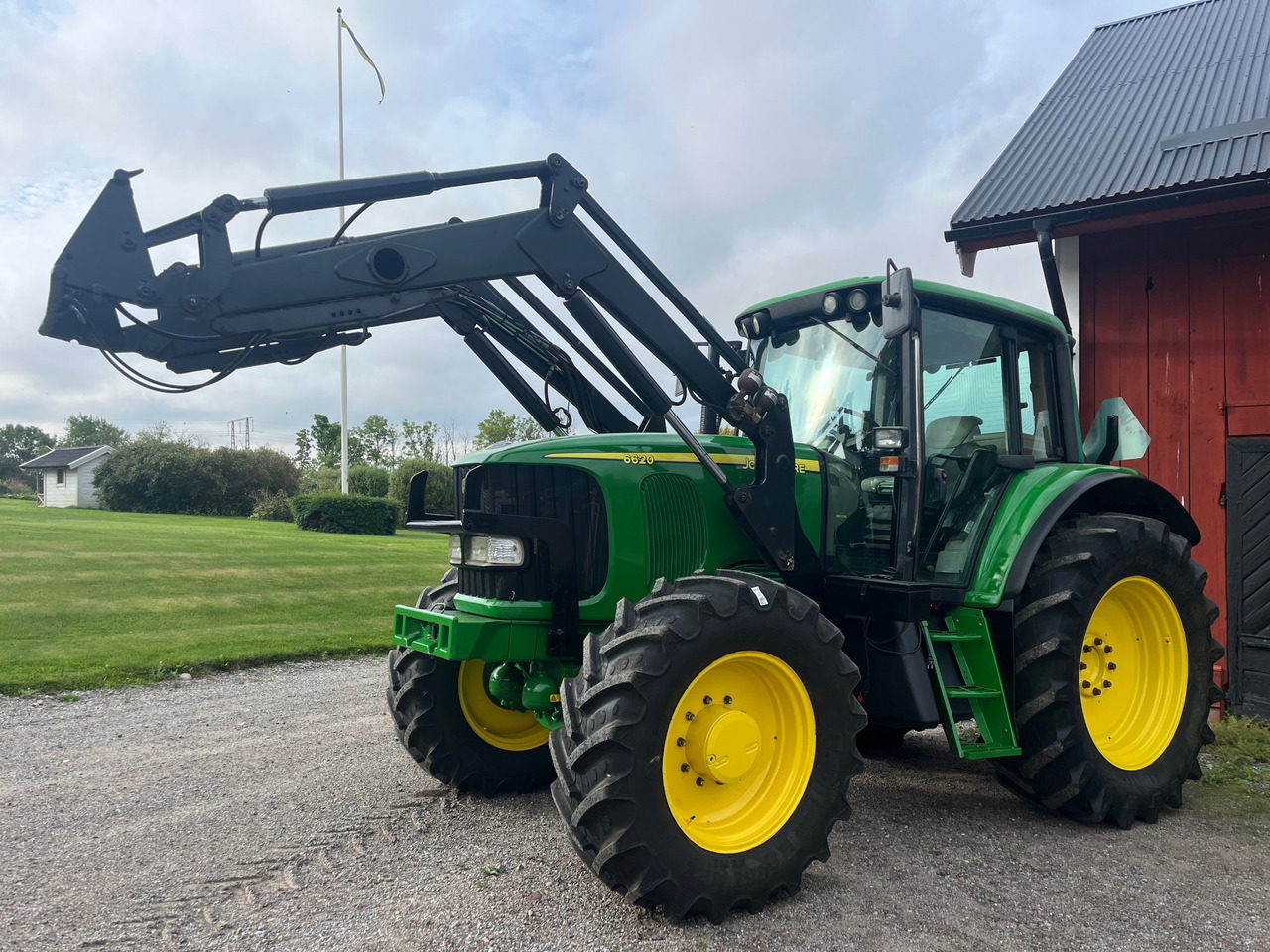 John Deere 6620 - Traktör: fotoğraf 1 John Deere 6620 - Traktör: fotoğraf 1