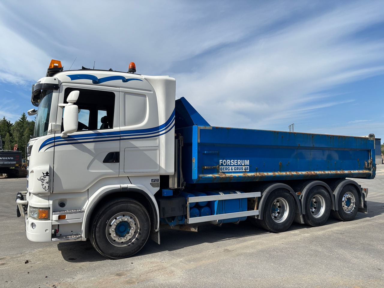 Scania R560 8x4 - Kamyon: fotoğraf 1 Scania R560 8x4 - Kamyon: fotoğraf 1