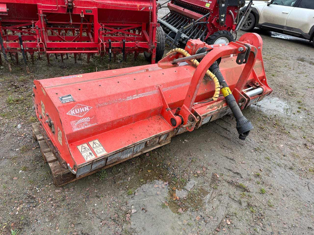 Kuhn VKM 305 - Sap parçalama makinesi: fotoğraf 1 Kuhn VKM 305 - Sap parçalama makinesi: fotoğraf 1