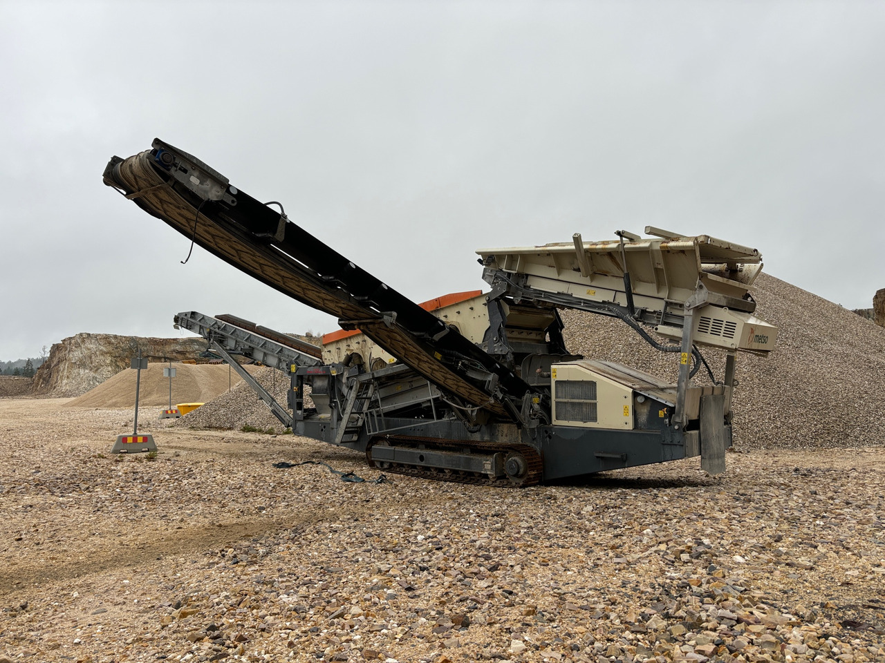 Metso ST2,8 - Konkasör tesisi: fotoğraf 1 Metso ST2,8 - Konkasör tesisi: fotoğraf 1