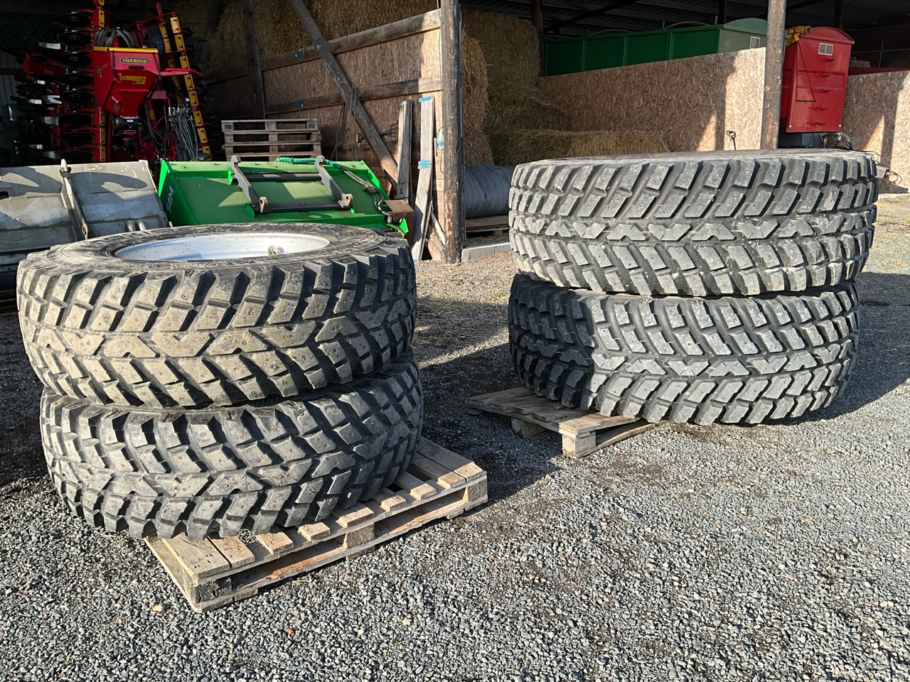 Nokian TRI2 - Lastik - Tarım araçları: fotoğraf 1 Nokian TRI2 - Lastik - Tarım araçları: fotoğraf 1