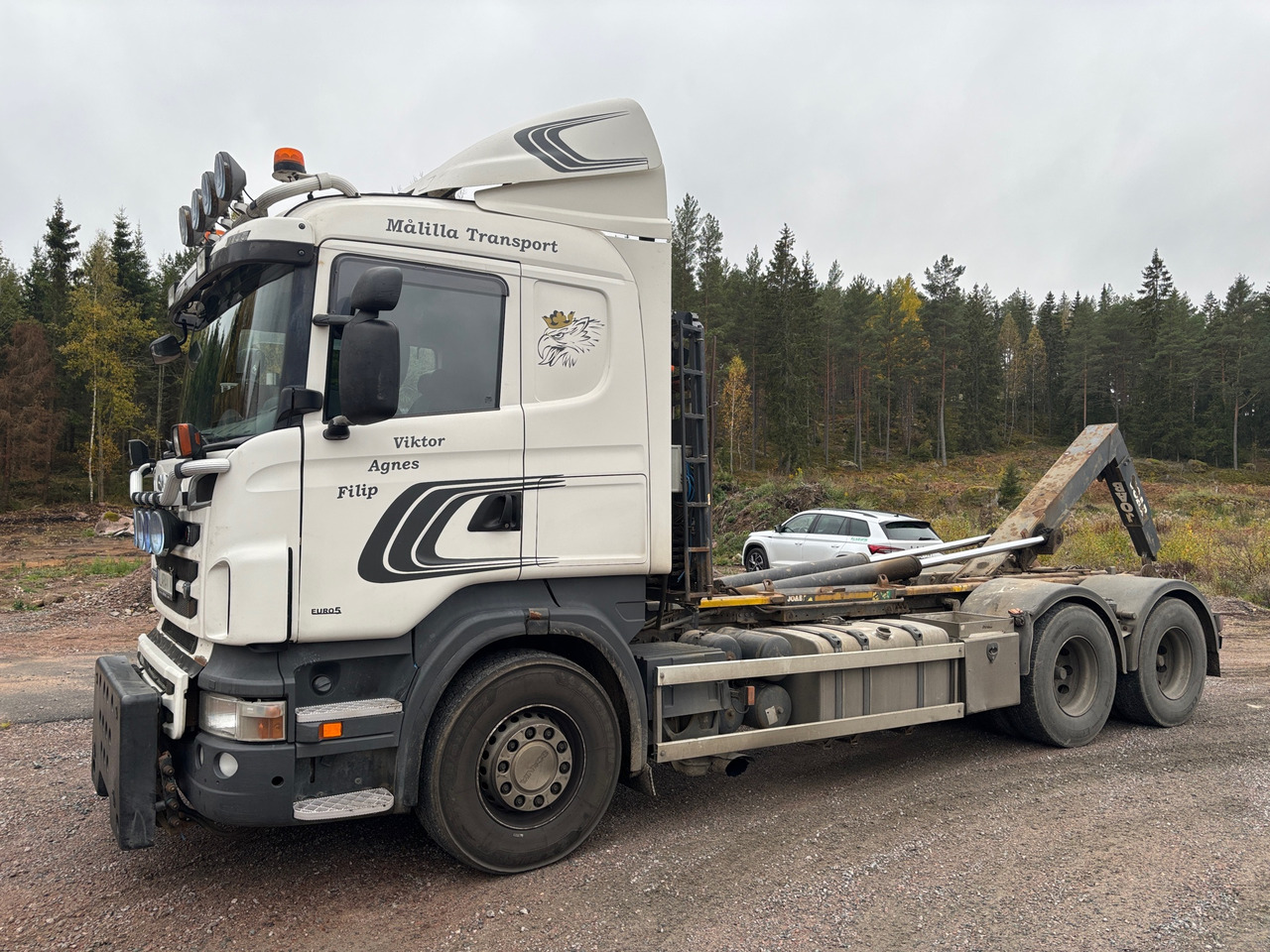 Scania R620 6X4 - Kancalı yükleyici kamyon: fotoğraf 1 Scania R620 6X4 - Kancalı yükleyici kamyon: fotoğraf 1