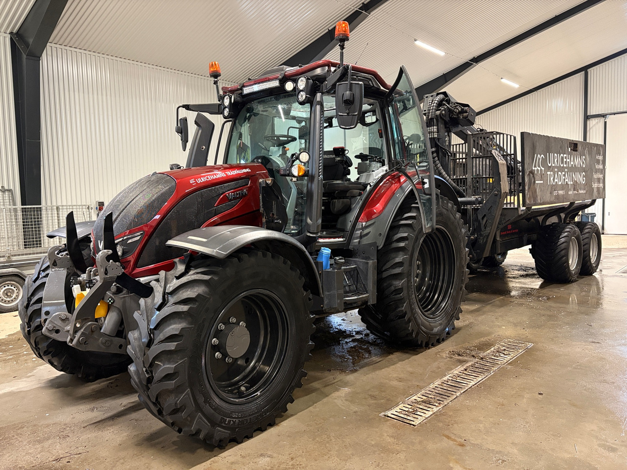 Valtra N154E - Traktör: fotoğraf 1 Valtra N154E - Traktör: fotoğraf 1