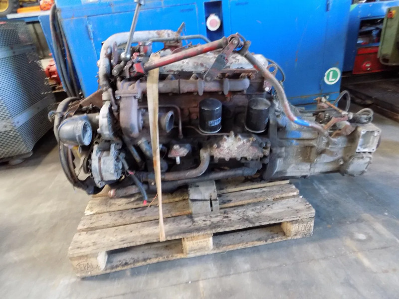 Iveco Iveco 8061 motor met transmissie motor goed. en diverseonderdelen - Motor - Kamyon: fotoğraf 1 Iveco Iveco 8061 motor met transmissie motor goed. en diverseonderdelen - Motor - Kamyon: fotoğraf 1