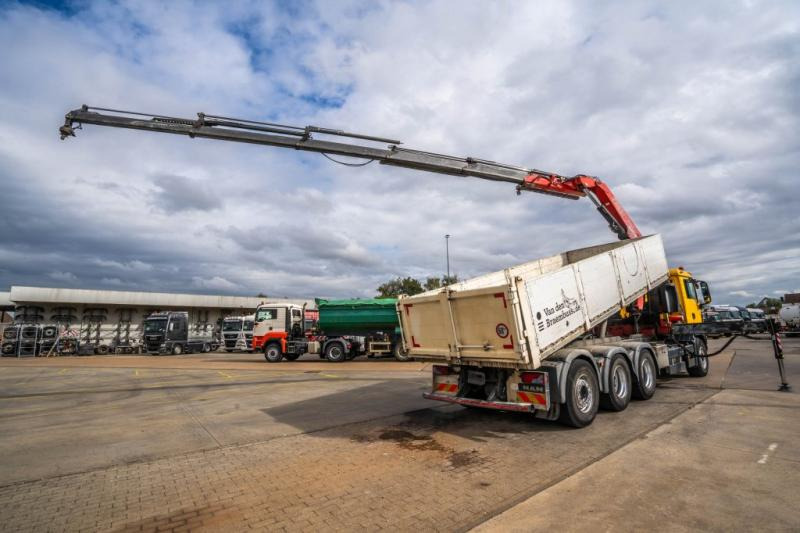 MAN TGS 32.400 BL + Fassi 245A/5x - Damperli kamyon, Vinçli kamyon: fotoğraf 4 MAN TGS 32.400 BL + Fassi 245A/5x - Damperli kamyon, Vinçli kamyon: fotoğraf 4