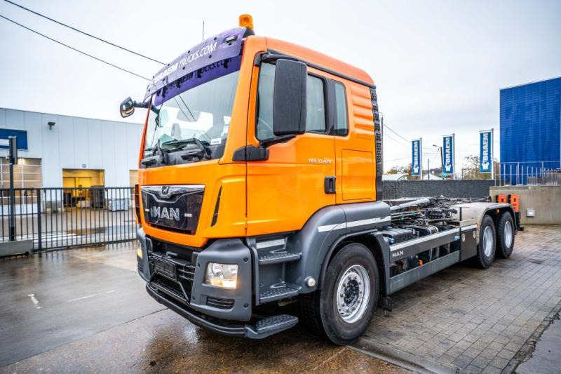 MAN TGS 33.420 BB - Kancalı yükleyici kamyon: fotoğraf 3 MAN TGS 33.420 BB - Kancalı yükleyici kamyon: fotoğraf 3