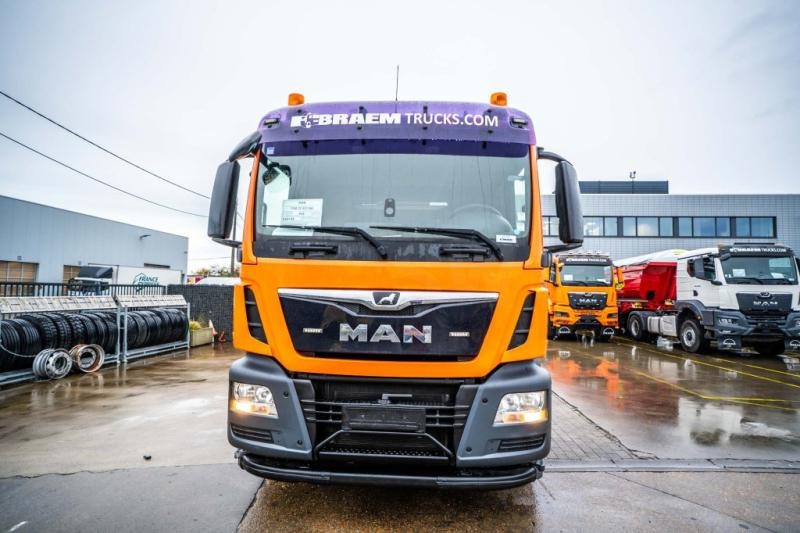 MAN TGS 33.420 BB - Kancalı yükleyici kamyon: fotoğraf 2 MAN TGS 33.420 BB - Kancalı yükleyici kamyon: fotoğraf 2