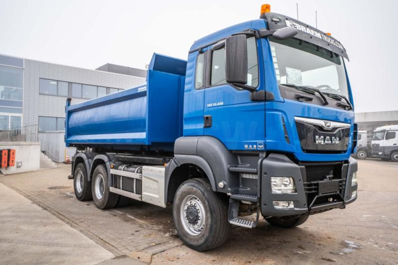 MAN TGS 33.420 BB (containerbak:+3000 € ) - Kancalı yükleyici kamyon: fotoğraf 2 MAN TGS 33.420 BB (containerbak:+3000 € ) - Kancalı yükleyici kamyon: fotoğraf 2