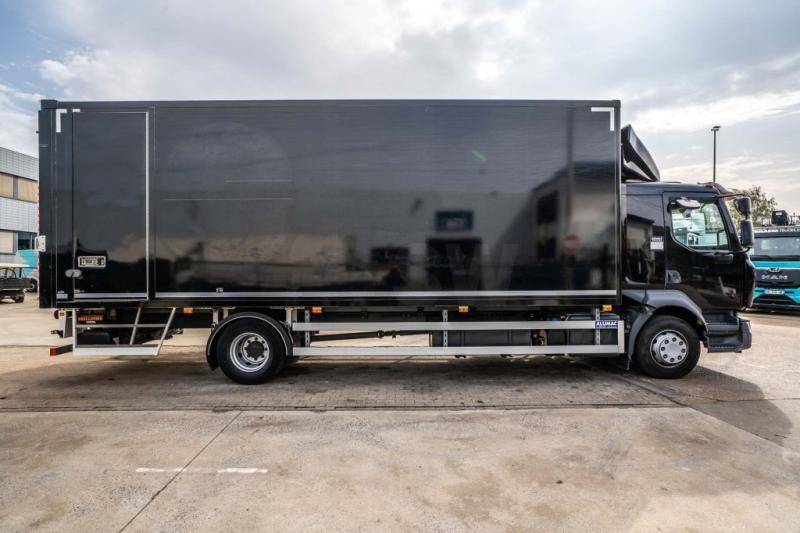 Renault D250 16T.- 36000 KM +DHOLLANDIA 2T. - Kapalı kasa kamyon: fotoğraf 3 Renault D250 16T.- 36000 KM +DHOLLANDIA 2T. - Kapalı kasa kamyon: fotoğraf 3