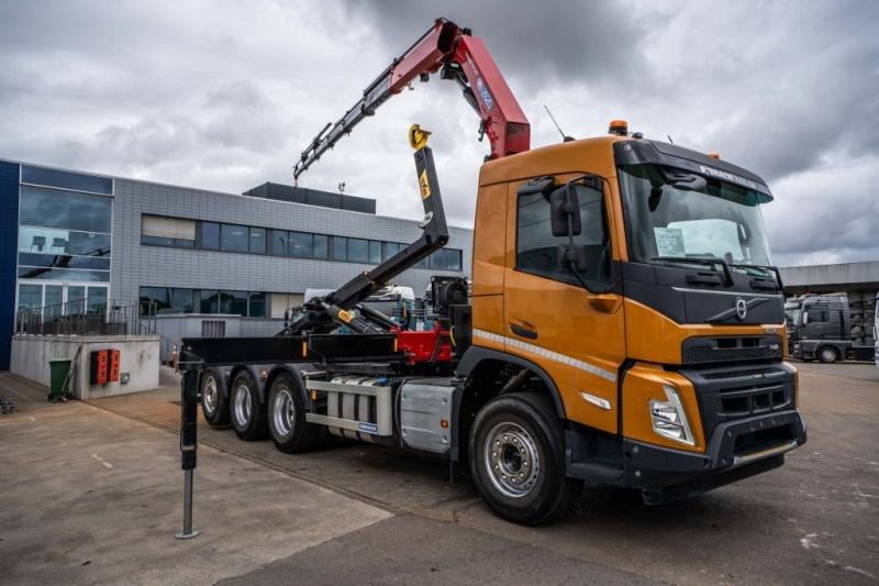 Volvo FMX 430-8x4+HMF 2820/6xhydr. - Kancalı yükleyici kamyon, Vinçli kamyon: fotoğraf 2 Volvo FMX 430-8x4+HMF 2820/6xhydr. - Kancalı yükleyici kamyon, Vinçli kamyon: fotoğraf 2