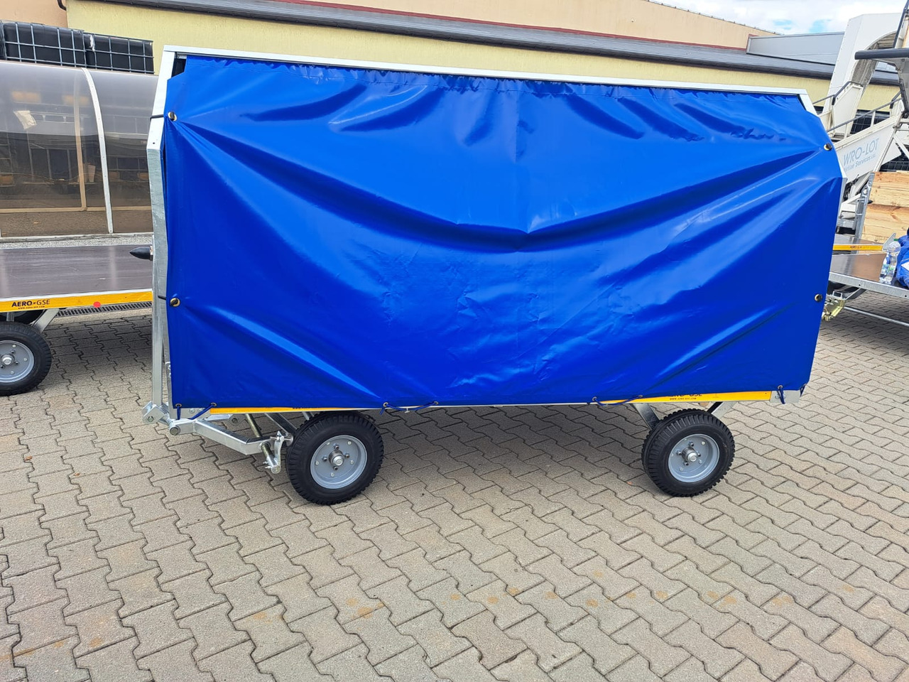 AERO-GSE BAGGAGE CART BC-ZW30-D2400 - Havaalanı ekipmanları: fotoğraf 4 AERO-GSE BAGGAGE CART BC-ZW30-D2400 - Havaalanı ekipmanları: fotoğraf 4