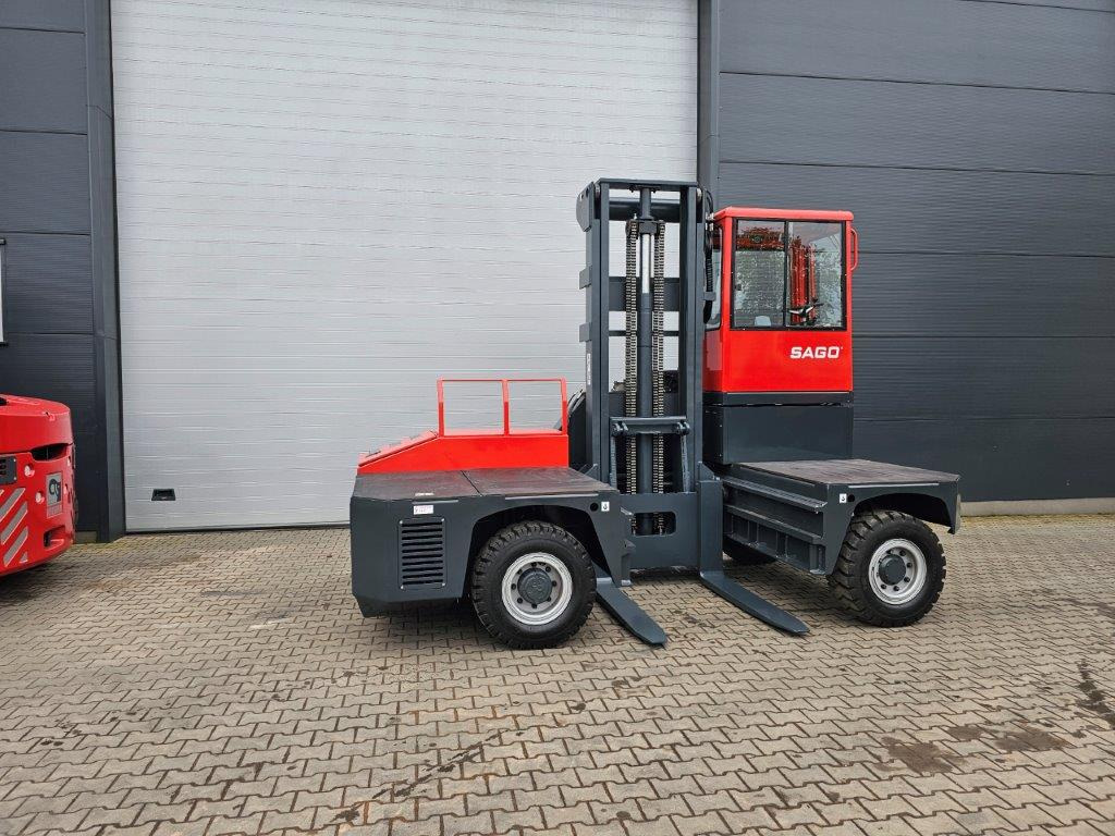 Fantuzzi SF60U - Dört yönlü forkliftler: fotoğraf 1 Fantuzzi SF60U - Dört yönlü forkliftler: fotoğraf 1