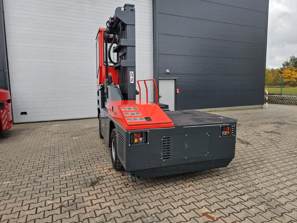 Fantuzzi SF60U - Dört yönlü forkliftler: fotoğraf 5 Fantuzzi SF60U - Dört yönlü forkliftler: fotoğraf 5