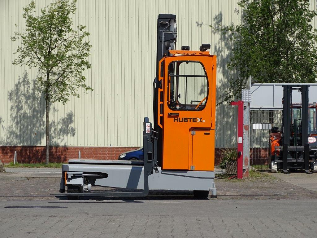 Hubtex DQ45-G - TRAVERSE - 4 yönlü reach truck: fotoğraf 3 Hubtex DQ45-G - TRAVERSE - 4 yönlü reach truck: fotoğraf 3