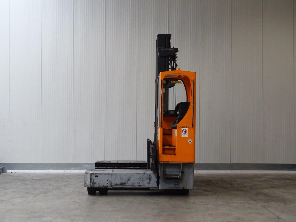 Hubtex MD50 - TRIPLEX - 4 yönlü reach truck: fotoğraf 3 Hubtex MD50 - TRIPLEX - 4 yönlü reach truck: fotoğraf 3