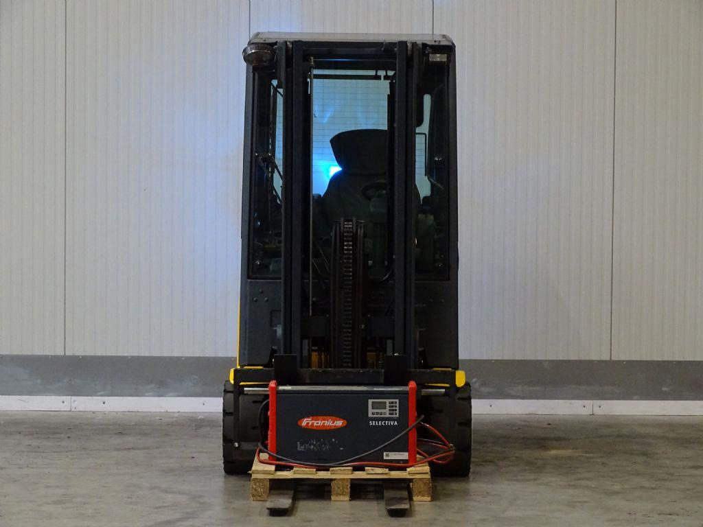 Jungheinrich EFG220 - Elektrikli forklift: fotoğraf 5 Jungheinrich EFG220 - Elektrikli forklift: fotoğraf 5