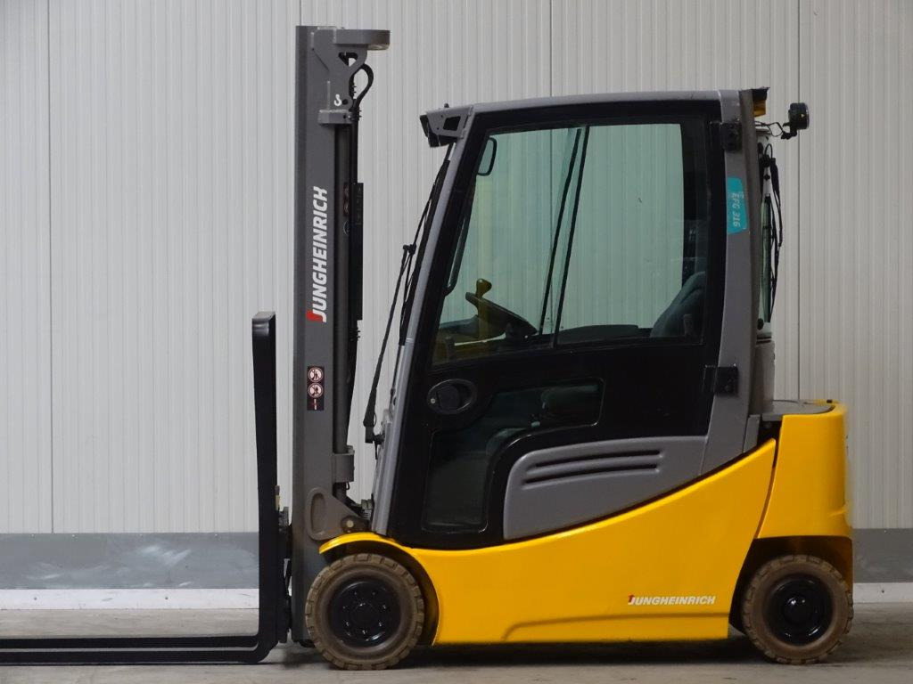 Jungheinrich EFG316 - Batterie 2024 - Elektrikli forklift: fotoğraf 3 Jungheinrich EFG316 - Batterie 2024 - Elektrikli forklift: fotoğraf 3