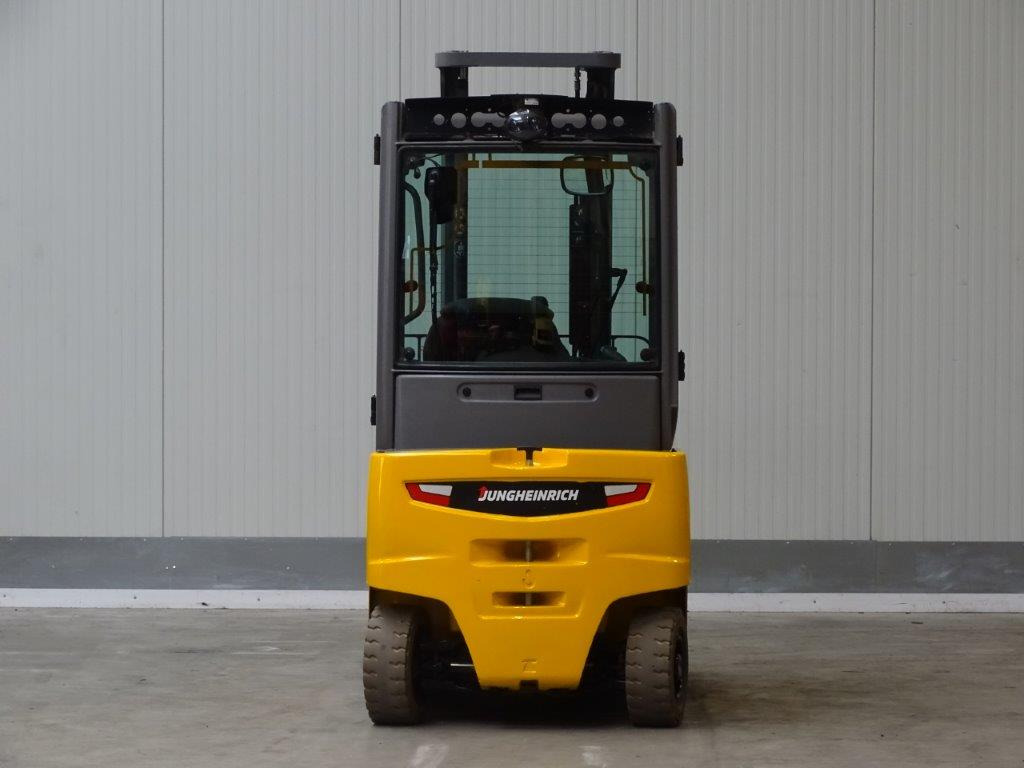 Jungheinrich EFG316 - Batterie 2024 - Elektrikli forklift: fotoğraf 4 Jungheinrich EFG316 - Batterie 2024 - Elektrikli forklift: fotoğraf 4