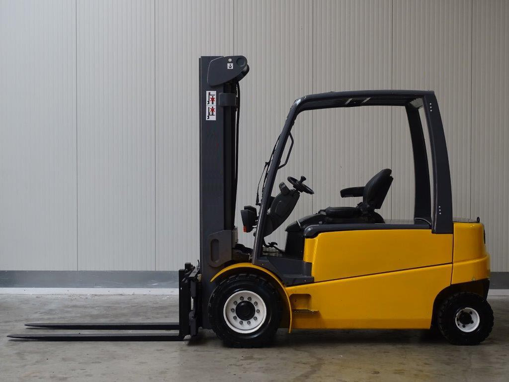 Jungheinrich Mitsubishi FB50 - TRIPLEX - Elektrikli forklift: fotoğraf 1 Jungheinrich Mitsubishi FB50 - TRIPLEX - Elektrikli forklift: fotoğraf 1