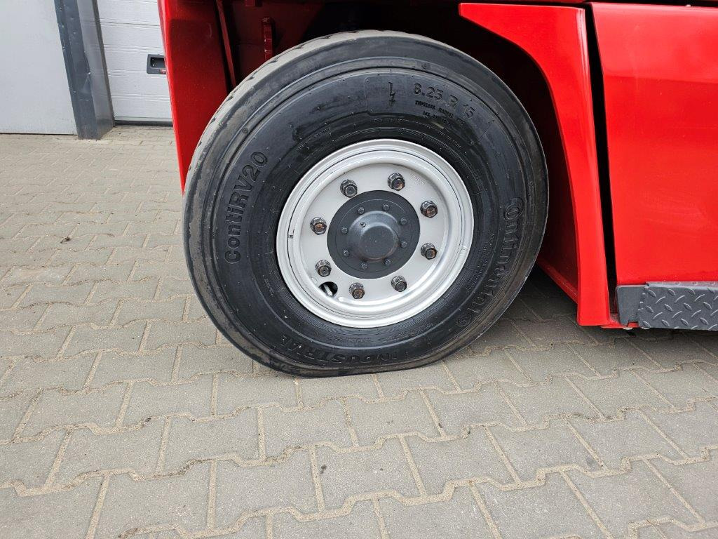 Kalmar DCF80-9H - Dizel forklift: fotoğraf 2 Kalmar DCF80-9H - Dizel forklift: fotoğraf 2