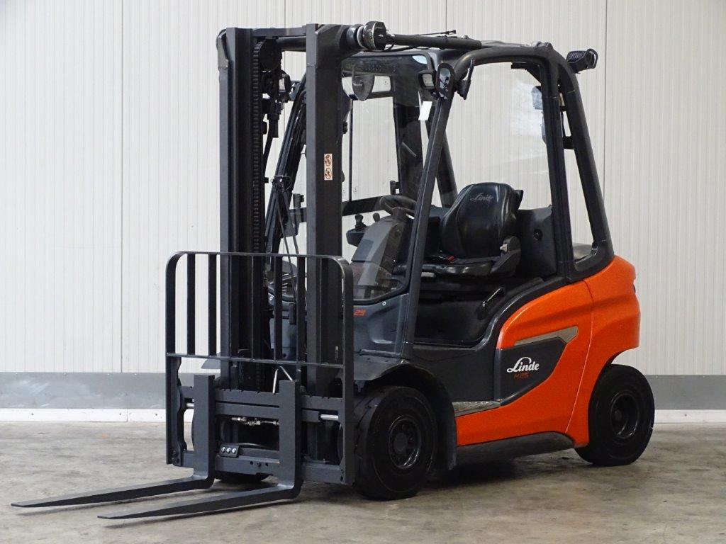 Linde H25D-01 - Dizel forklift: fotoğraf 1 Linde H25D-01 - Dizel forklift: fotoğraf 1