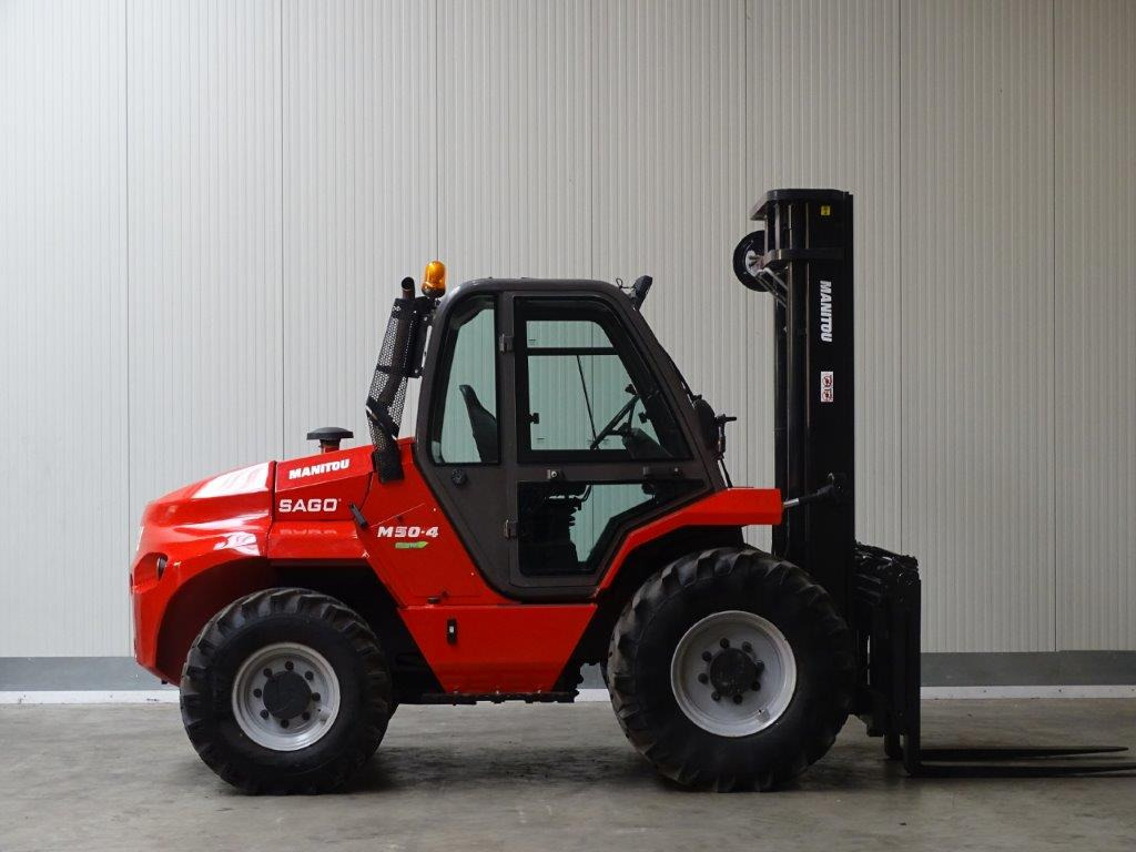 Manitou M50-4P - TRIPLEX - 4x4 - Arazi tipi forklift: fotoğraf 4 Manitou M50-4P - TRIPLEX - 4x4 - Arazi tipi forklift: fotoğraf 4