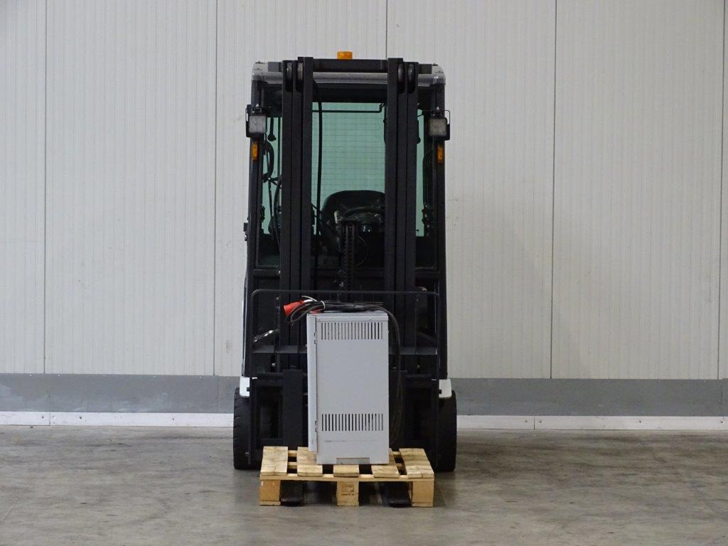 UniCarriers AS2N1L15Q - TRIPLEX - Elektrikli forklift: fotoğraf 4 UniCarriers AS2N1L15Q - TRIPLEX - Elektrikli forklift: fotoğraf 4