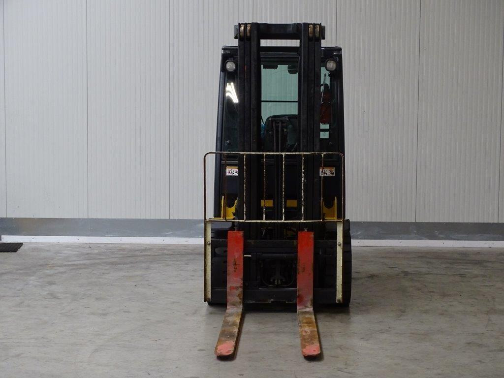 Yale GLP30VX - TRIPLEX - Forklift: fotoğraf 3 Yale GLP30VX - TRIPLEX - Forklift: fotoğraf 3