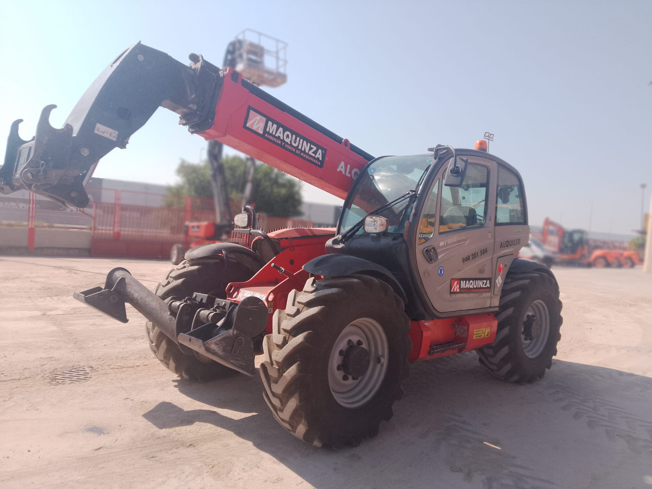 MANITOU MT1335 EASY - Teleskopik yükleyici: fotoğraf 1 MANITOU MT1335 EASY - Teleskopik yükleyici: fotoğraf 1