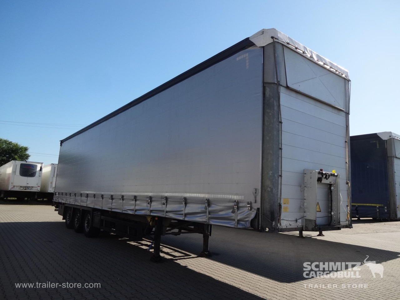 SCHMITZ Curtainsider Mega - Tenteli dorse: fotoğraf 4 SCHMITZ Curtainsider Mega - Tenteli dorse: fotoğraf 4