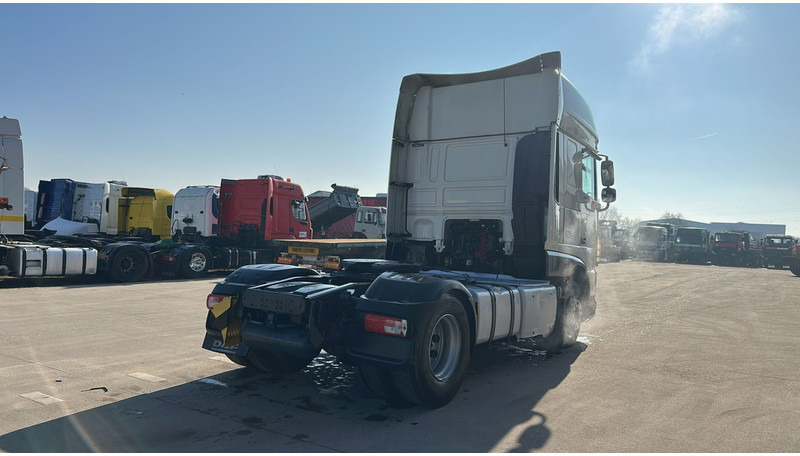 DAF 106 XF 460 (BOITE MANUELLE / MANUAL GEARBOX / 834.000 KM / EURO 6) - Çekici: fotoğraf 5 DAF 106 XF 460 (BOITE MANUELLE / MANUAL GEARBOX / 834.000 KM / EURO 6) - Çekici: fotoğraf 5