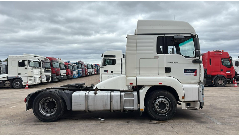 MAN TGA 18.430 (PTO / POMPE HYDRAULIQUE / MANUAL GEARBOX / BOITE MANUELLE / HYDRAULIC PUMP) - Çekici: fotoğraf 3 MAN TGA 18.430 (PTO / POMPE HYDRAULIQUE / MANUAL GEARBOX / BOITE MANUELLE / HYDRAULIC PUMP) - Çekici: fotoğraf 3