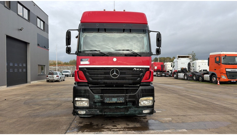 Mercedes-Benz AXOR 1843 (BOITE MANUELLE / MANUAL GEARBOX) - Çekici: fotoğraf 2 Mercedes-Benz AXOR 1843 (BOITE MANUELLE / MANUAL GEARBOX) - Çekici: fotoğraf 2