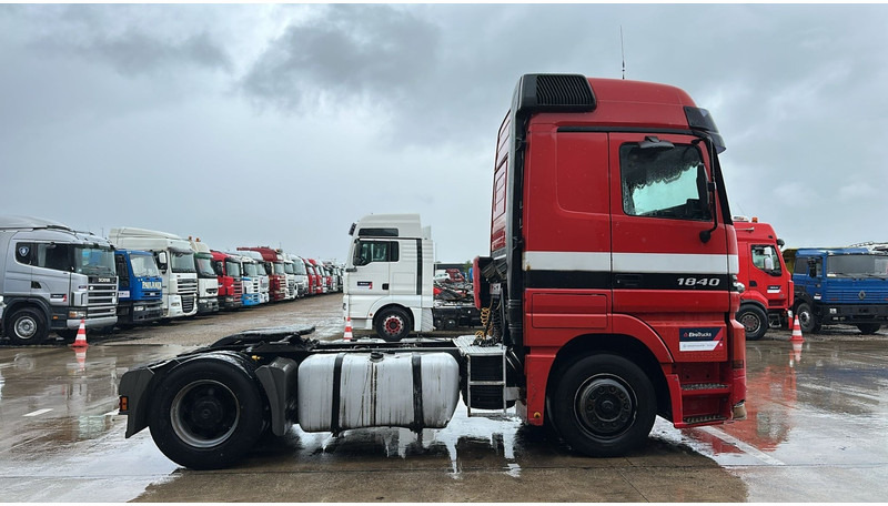 Mercedes-Benz Actros 1840 (EPS / GRAND PONT / V6 / BIG AXLE / 3 PEDALES) - Çekici: fotoğraf 4 Mercedes-Benz Actros 1840 (EPS / GRAND PONT / V6 / BIG AXLE / 3 PEDALES) - Çekici: fotoğraf 4