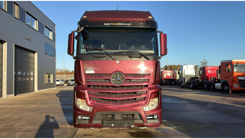 Mercedes-Benz Actros 1845 (RETARDER / GOOD CONDITION / BONNE ETAT) - Çekici: fotoğraf 2 Mercedes-Benz Actros 1845 (RETARDER / GOOD CONDITION / BONNE ETAT) - Çekici: fotoğraf 2